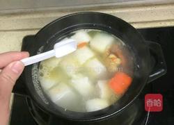 冬瓜玉米胡萝卜排骨汤的做法图解7