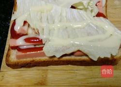 营养美味早餐三明的做法图解6