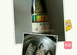 清蒸小油鱼的做法图解1