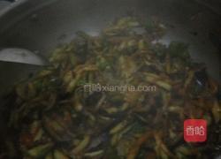 尖椒炒茄丝的做法图解4