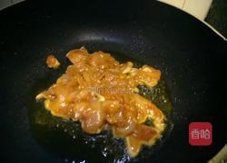 蒜苗炒鸡肉的做法图解7