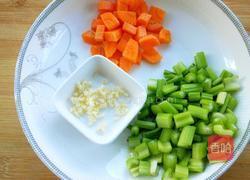 芹菜拌黄豆的做法图解6