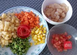 彩丁咖喱饭的做法图解1