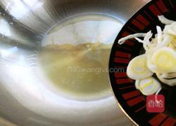 蒜蓉辣酱炒灌肠的做法图解5