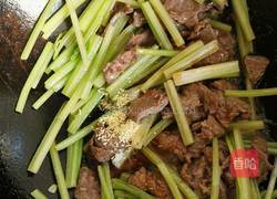 香芹炒牛里脊的做法图解8