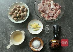 板栗蒸鸡的做法图解1