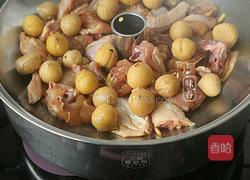 板栗蒸鸡的做法图解5
