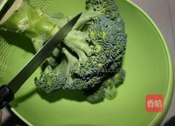 芝士焗西兰花的做法图解1