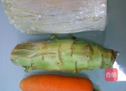 凉拌彩蔬金针菇的做法图解2