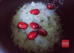 银耳红枣汤的做法图解6