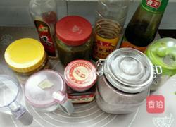 调制涮羊肉佐料的做法图解1