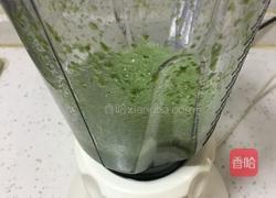 芹菜汁面的做法图解2