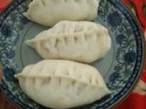 土豆酸菜素包子