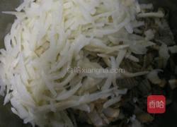 土豆酸菜素包子的做法图解8