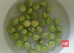 七彩虾仁什锦炒饭的做法图解2