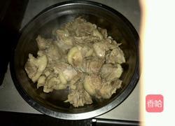 白萝卜炖鸭肉的做法图解2