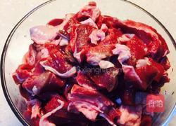 香辣牛肉面干的做法图解2