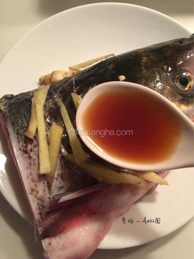 鱼头加点料酒