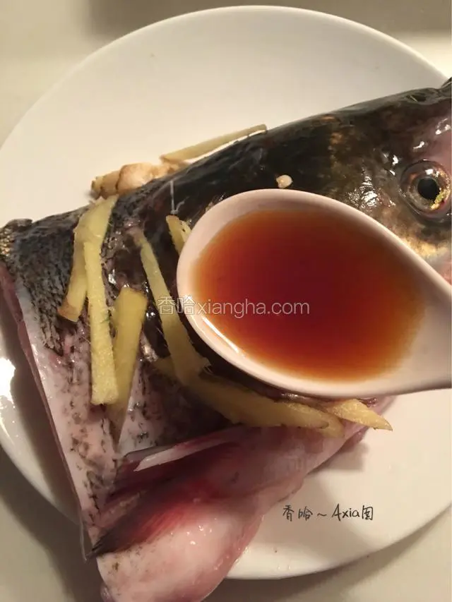 鱼头加点料酒