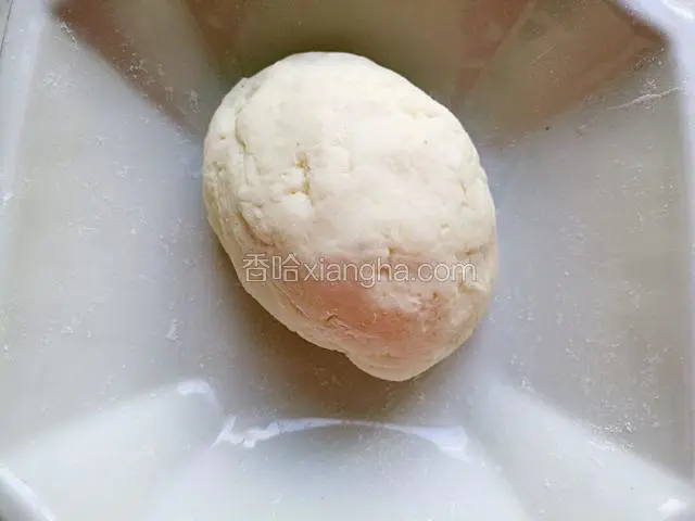 拌匀，成为山药面团。