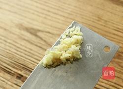 凉拌木耳皮蛋的做法图解4