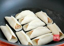 猪肉大葱锅贴的做法图解17