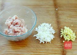 肉末盖浇豆腐的做法图解1