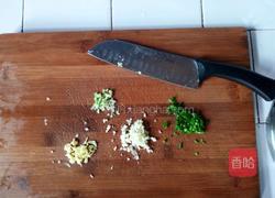 凉拌黄瓜卷的做法图解3