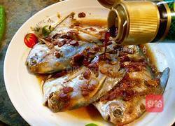 黄豆酱蒸鲳鱼的做法图解10