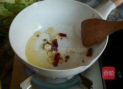 手撕包菜的做法图解4