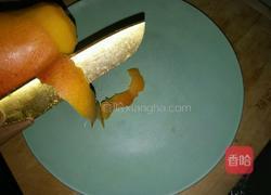 芒果草莓果拼的做法图解2