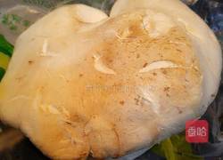 小炒白灵菇的做法图解1