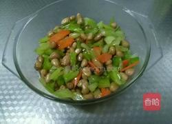 西芹炝拌花生米的做法图解10