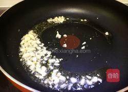 香菇虾皮炒油菜的做法图解5