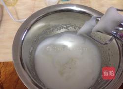 6寸戚风蛋糕的做法图解4