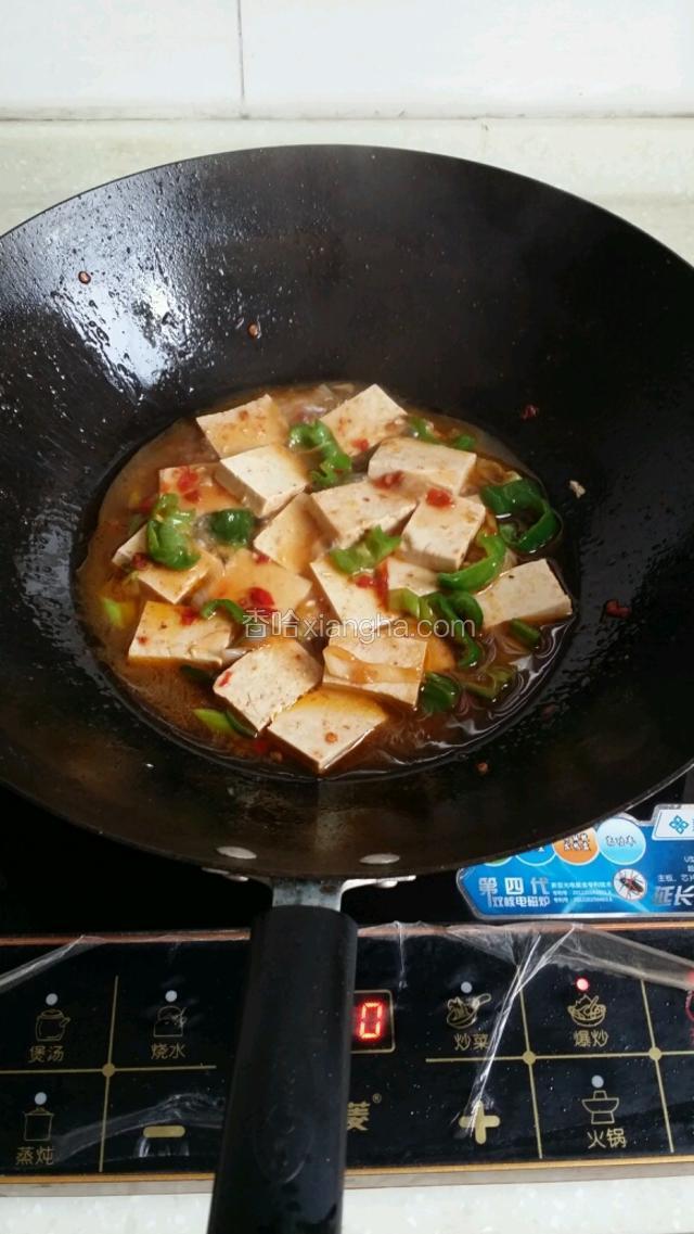 加少许水继续翻炒