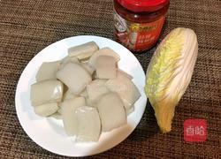 蒜蓉辣椒酱炒年糕的做法图解1