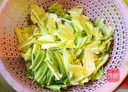 手撕包菜的做法图解3