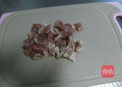 板栗糖醋肉的做法图解3