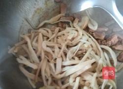 黄花菜炒肉的做法图解6