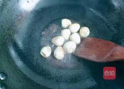 鸟巢(西兰花炒鹌鹑蛋)的做法图解5