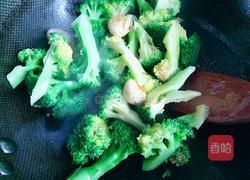 鸟巢(西兰花炒鹌鹑蛋)的做法图解6