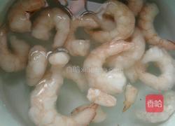 西蓝花炒虾仁的做法图解3