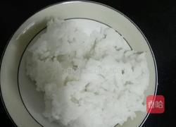 燕麦水果粥的做法图解1