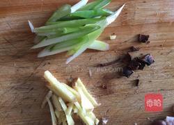 豆芽烧肉的做法图解4