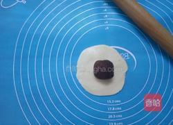 红豆沙版蛋黄酥的做法图解16