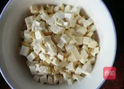 Illustration of how to make fancy dumplings 3