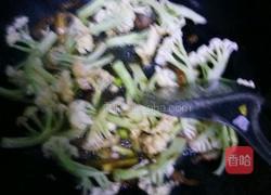 肉丝炒菜花的做法图解8