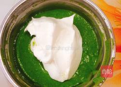 菠菜戚风蛋糕的做法图解13