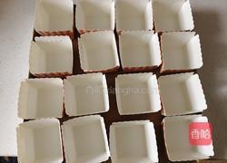 葡萄干纸杯蛋糕的做法图解12